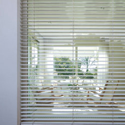 Houndstooth Villa - Windows