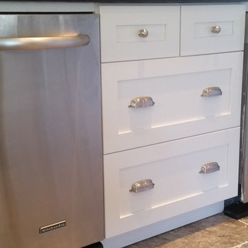 Shaker White Full Overlay 12/15