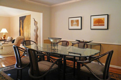 Large trendy medium tone wood floor kitchen/dining room combo photo in Houston with beige walls and no fireplace