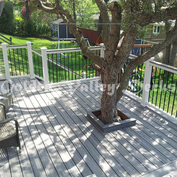 trex island mist deck with tree in the middle
