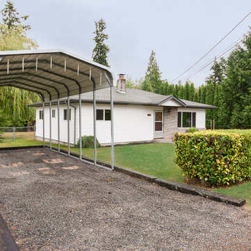 Rambler on a SUB-DIVIDABLE lot - For Sale!