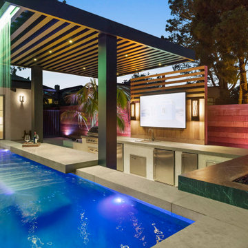 Mira Montana - Front Yard Infinity Pool, Zen-Inspired Design