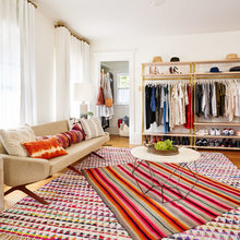 WALK IN CLOSET