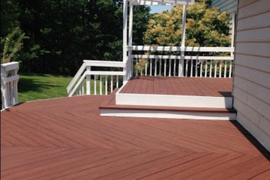 Small farmhouse deck photo in DC Metro