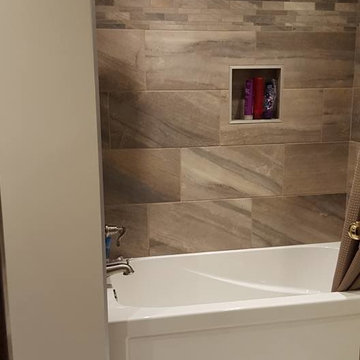A Masculine Bathroom Design with Potential for Hot Spots of Colour