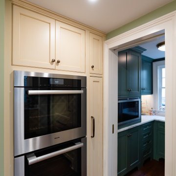Pretty pantry please