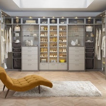 Walk in closet