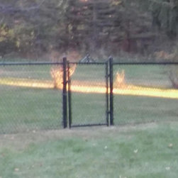 Darrell & Dawn Smith - Home Fencing And Gates