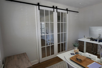 Home office photo in New York