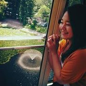 Nicole Yoo's photo