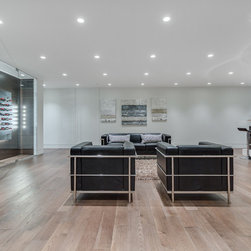 910 LEOVISTA - Products