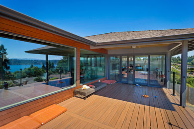 Trendy exterior home photo in Seattle