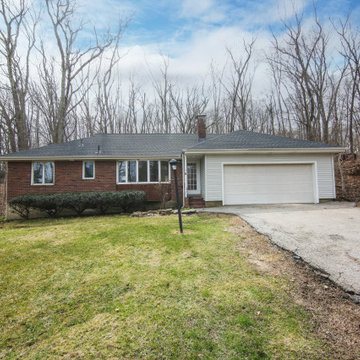 5 Mathieson Dr, Andover CT