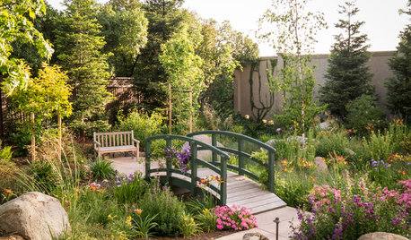 Donnez du caractère à votre jardin en aménageant un pont