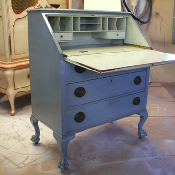 Painted Secretary