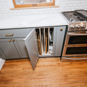 Woolworth Modern Kitchen