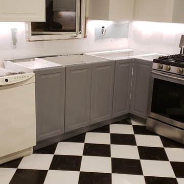 Custom Sektion Kitchen (Bobdyn 2-tone)