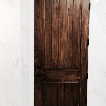 WHITE MARBLE BATHROOM