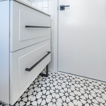Black & White Bathroom Remodel in Del Ray Alexandria, VA