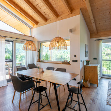 Ein Holzhaus in besonderer Lage - Hanglage extrem SCHÖN