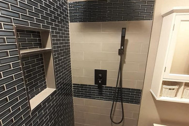 Example of a bathroom design in Denver