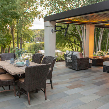 Lakeside Living