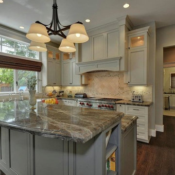 Kitchen & Island