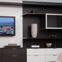 TV ROOM