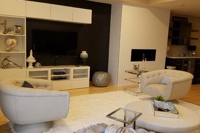 Photo of a contemporary family room in Omaha.