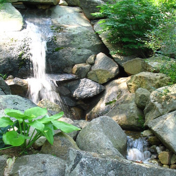 Wisecup Hugh Water Feature - Westport