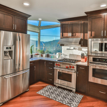 Modern Open-Concept Structural Transformation – West Vancouver