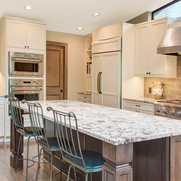 Chef's Island Arena Kitchen Remodel Bellevue, WA