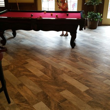 Wood Grain Tile on Diagonal in Springdale Home