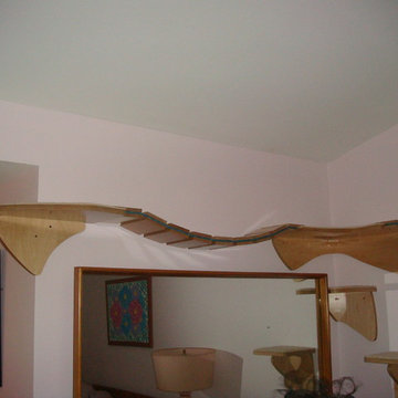 Catwalks, shelves and bridges