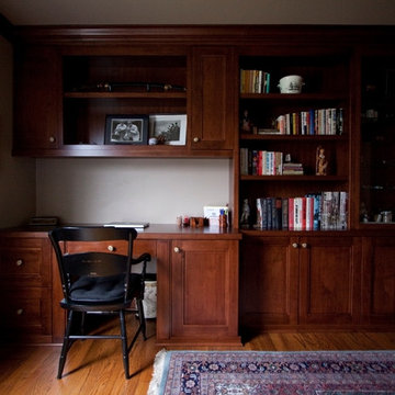 Upper Saint Clair Office Built-in
