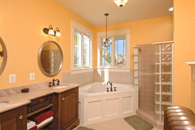 Example of a classic bathroom design in Baltimore