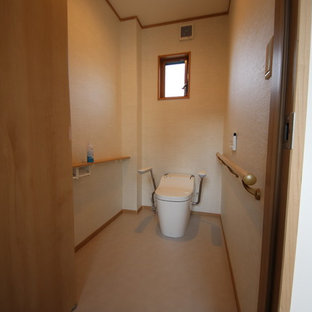 Foto di un bagno di servizio moderno di medie dimensioni con top viola