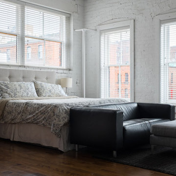 "Real Houses Of . . ." TV Series Photos on W Network