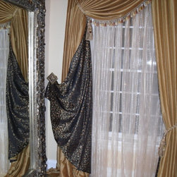 Stunning Foyer Entry - Window Treatments