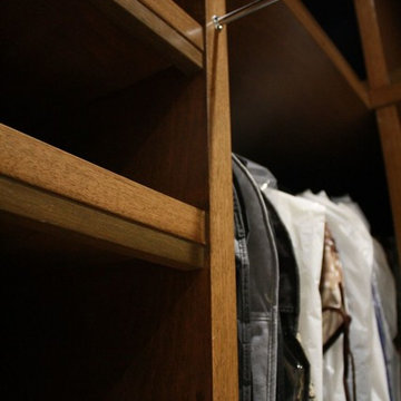 Walk-in Closet