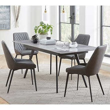 2023 Dining room table