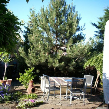 Parkähnlicher Hausgarten mit Badeteich