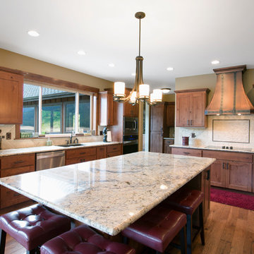 Beautiful Home On Lake CleElum