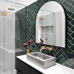 Rossmoyne, Thornbury by MJ Harris Group - Bathroom Taps and Shower Heads