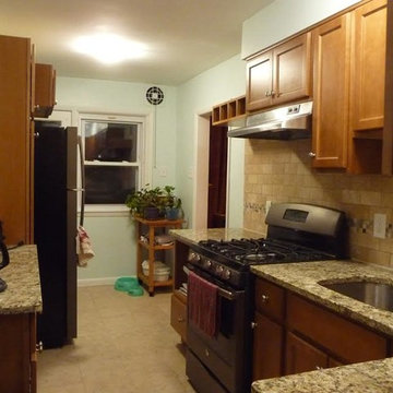 East Falls, PA- Small Kitchen