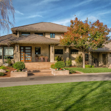 Contemporary Bluff-House Remodel