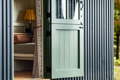 Small farmhouse detached guesthouse in Sussex.