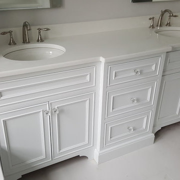 Beaded Inset Master Bath