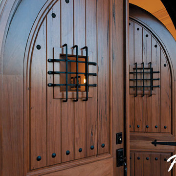 Enhance your home’s curb appeal with Pella® Architect Series® wood entry doors