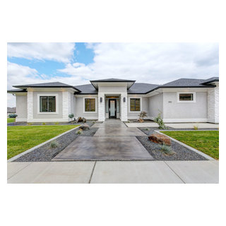 Tempo Side Load - Transitional - Exterior - Seattle - by Prodigy Homes ...